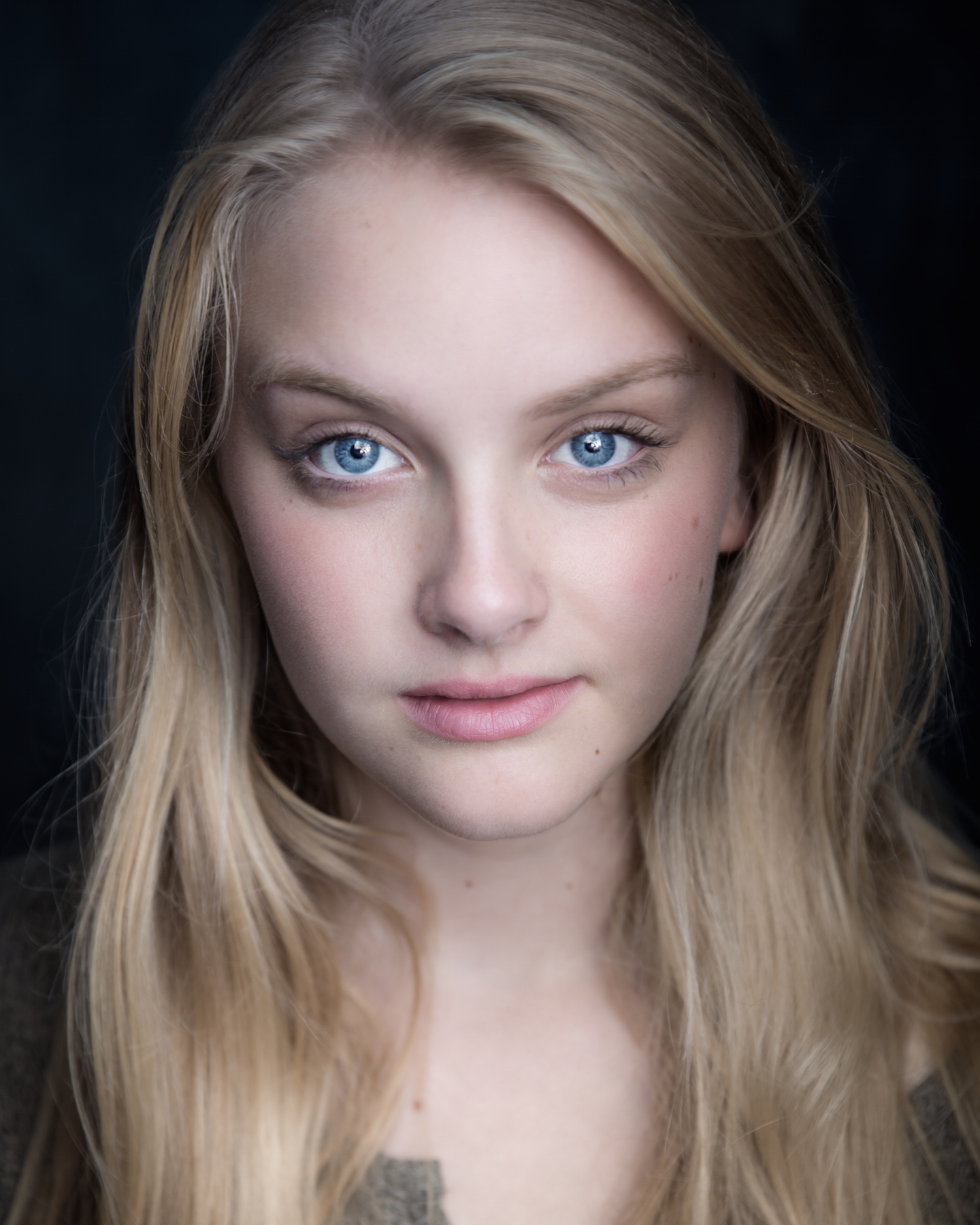 Bethan Fenwick Actor represented by Lois Harvey (HSA)